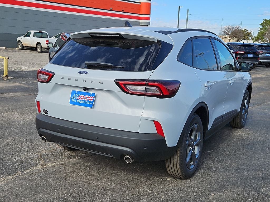 2026 Ford Escape ST-Line