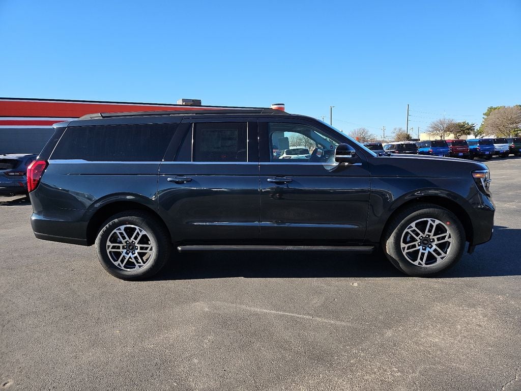 2025 Ford Expedition Max Active