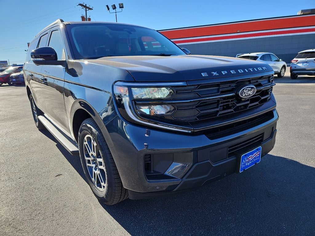 2025 Ford Expedition Max Active
