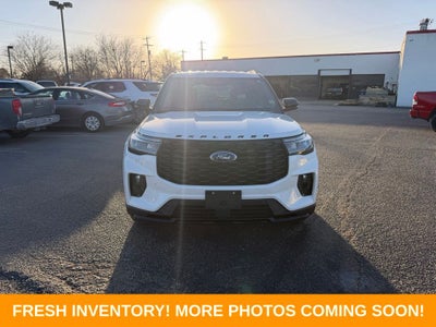 2025 Ford Explorer ST-Line