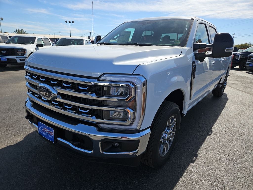 2026 Ford F-350SD Lariat