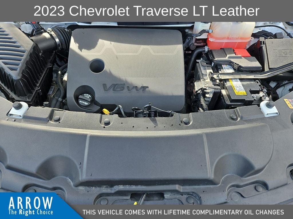 2023 Chevrolet Traverse LT Leather