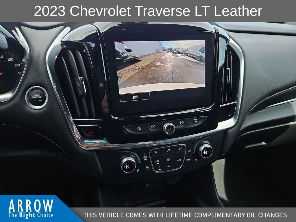 2023 Chevrolet Traverse LT Leather