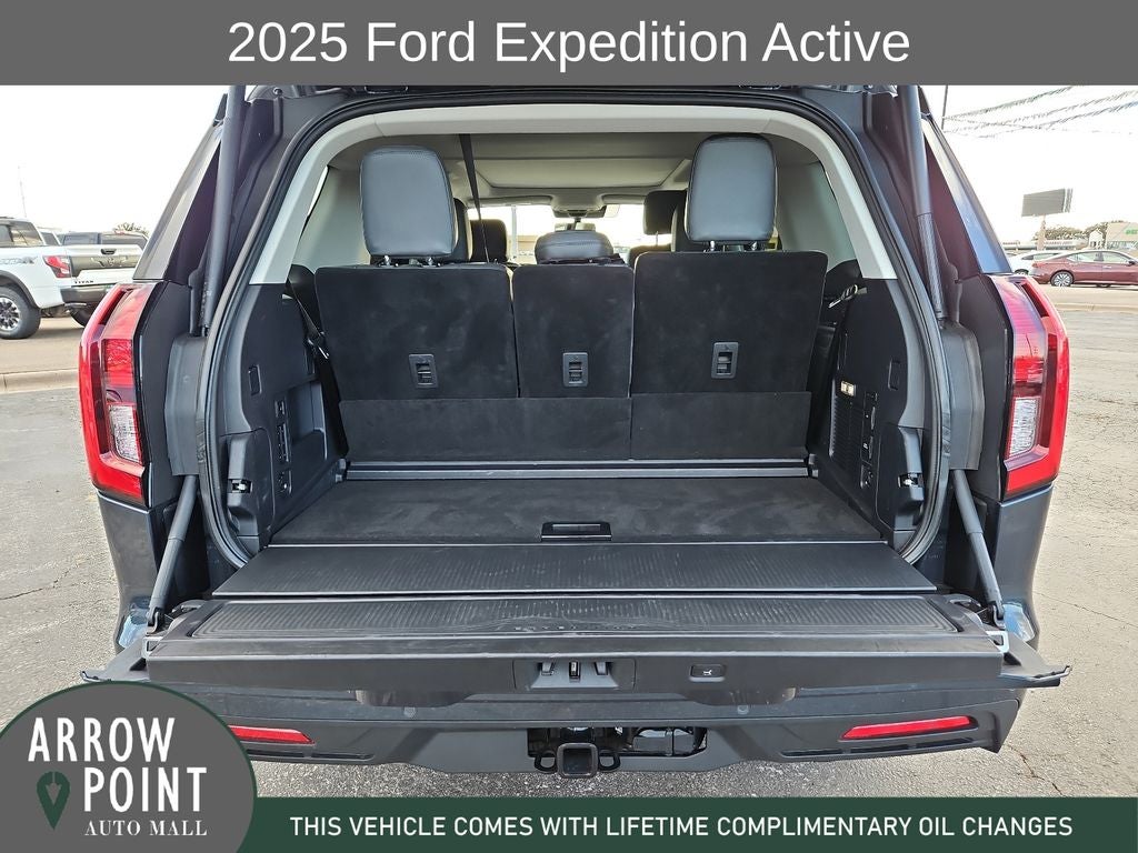2025 Ford Expedition Active