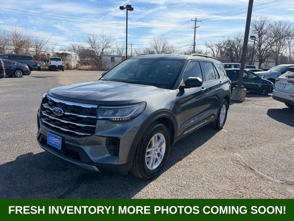 2025 Ford Explorer Active