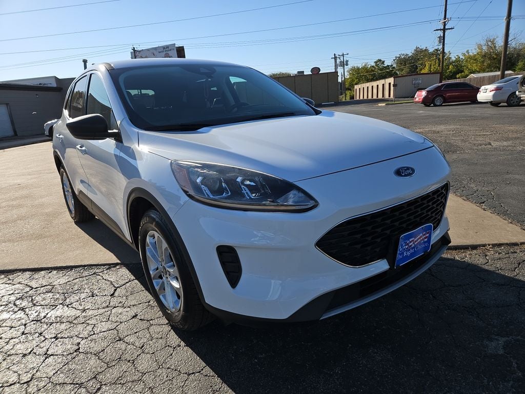 2022 Ford Escape SE