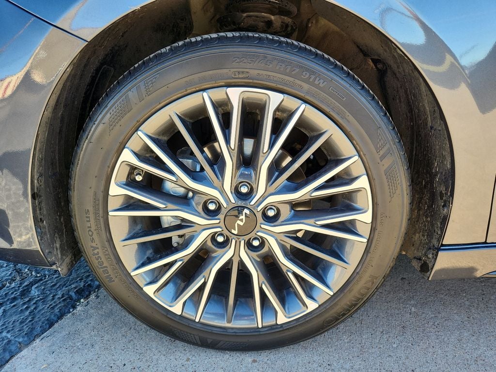 2024 Kia Forte GT-Line