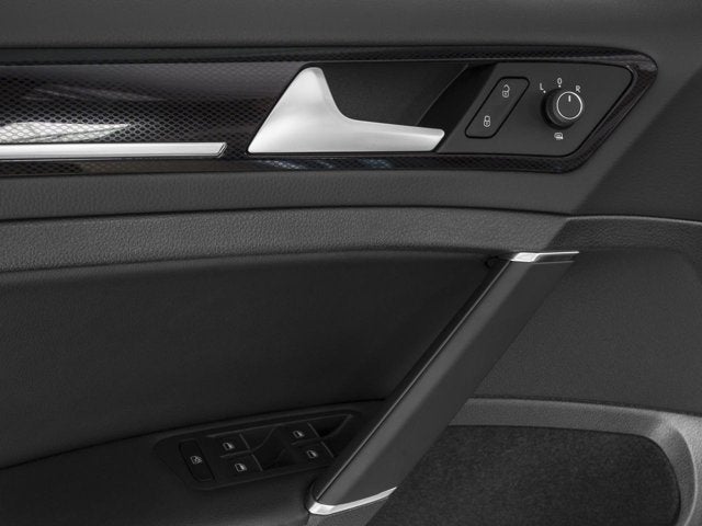 2016 Volkswagen Golf SportWagen S