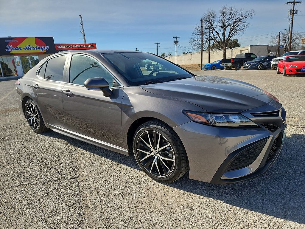 2023 Toyota Camry Hybrid SE