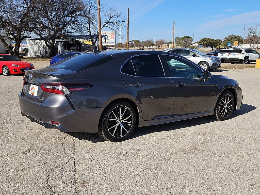 2023 Toyota Camry Hybrid SE