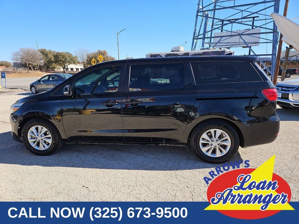 2017 Kia Sedona L