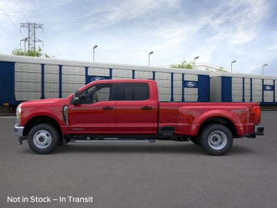 2026 Ford Super Duty F-350® XLT