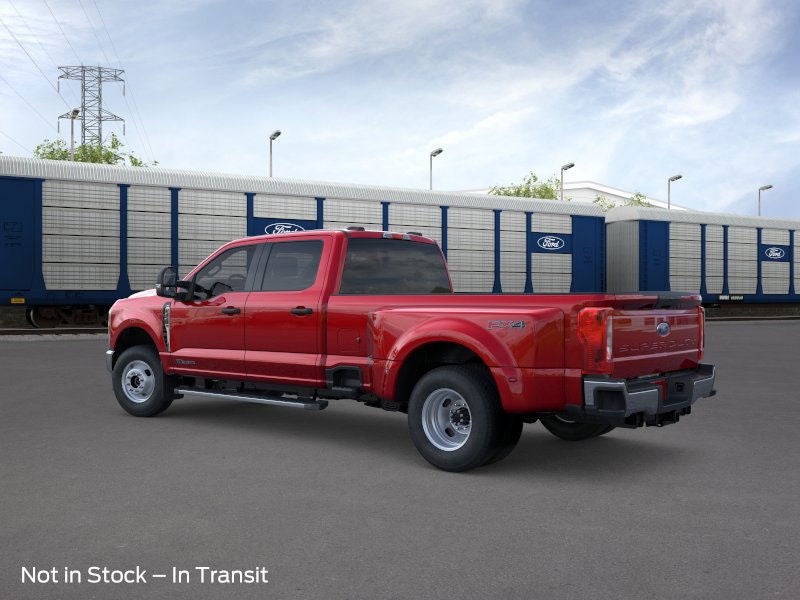 2026 Ford Super Duty F-350® XLT